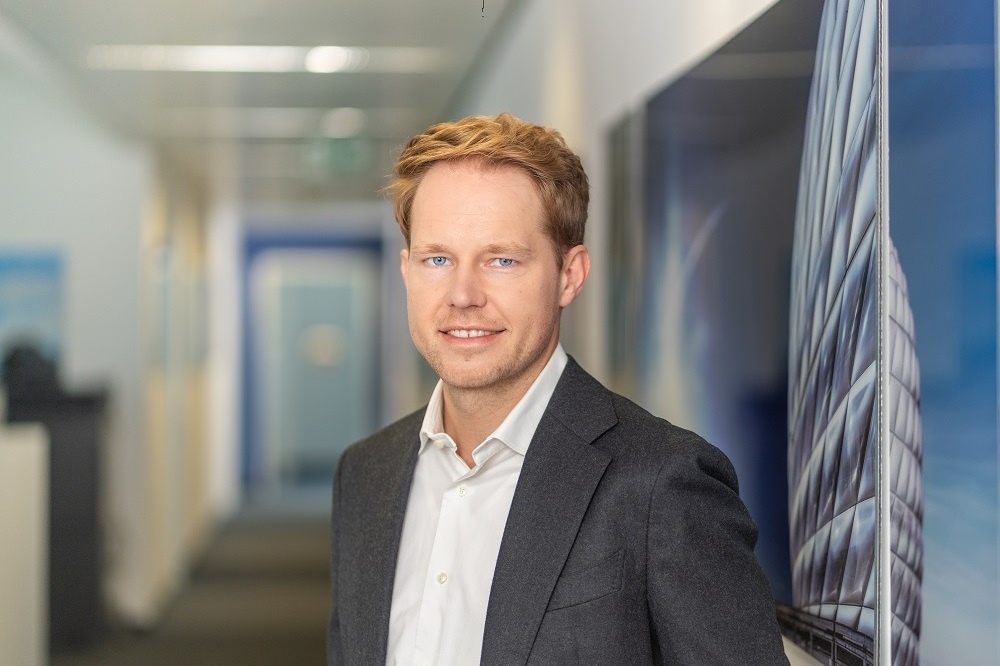 Leon Feyler, Rechtsanwalt, Acconsis